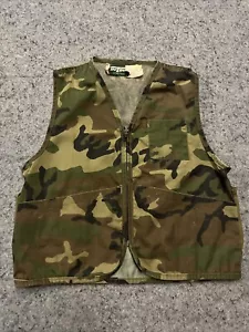 Vintage SafTbak Camo Hunting Vest With Attached Game Pouch Medium USA Made Zip - Picture 1 of 11