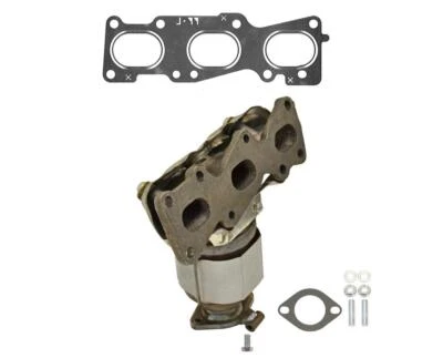 Catalytic Converter with Integrated Exhaust Manifold for 2015-2017 Kia Sedona - Image 1 of 2