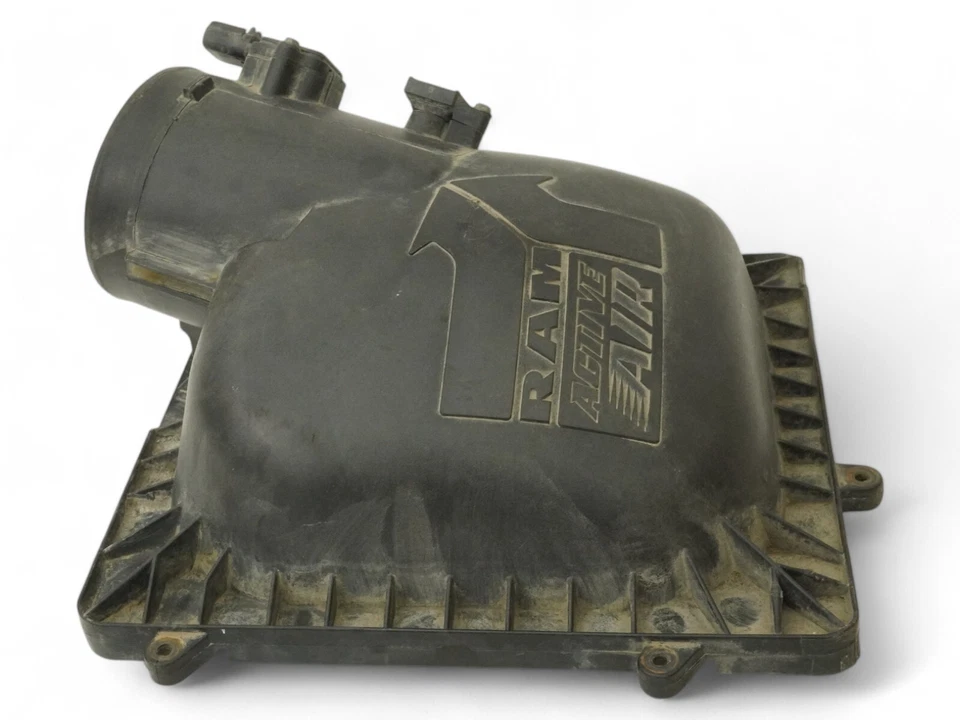 2013 - 2018 Dodge Ram Pickup 3500 Ds 6.7L Active Air Intake Cleaner Box Cover - Image 1 of 4