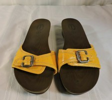 dr scholl's yellow sandals