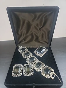 Vintage Sarah Coventry Celebrity Smoky Crystal Panel 4 Pc Jewlery Set Earrings  - Picture 1 of 7