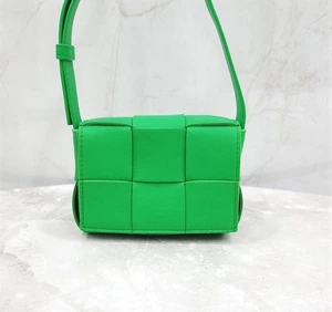 Bottega Veneta Green Intrecciato Mini Cassette Bag 134527919 - Picture 1 of 9