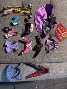 LOL Surprise! Puppenpaket Kleidung 13 Teile (Jacken, Cape, Shorts, Röcke… - Bild 1 von 13