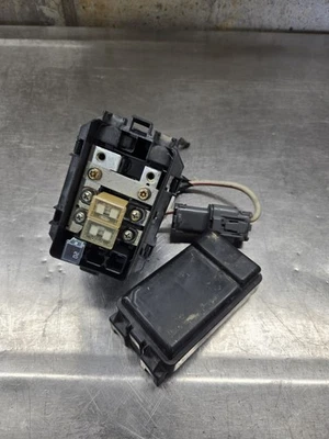 2001 Honda S2000 Small Fuse Box In Engine Bay, Left Drivers Side - Image 1 of 4