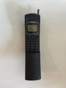 NOKIA 8110 i ORIGINALE 1996 BANANA PHONE Vintage - Photo 1 sur 9