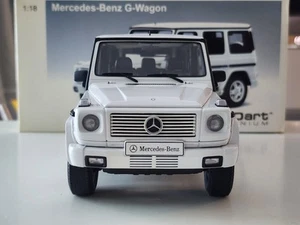1:18 AutoArt Mercedes Benz G Wagon White SUV Diecast - Picture 1 of 8