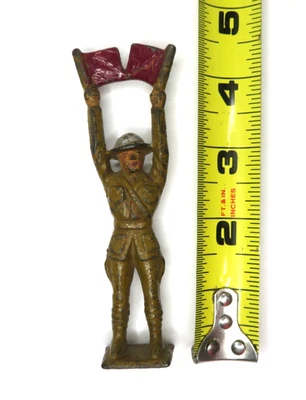 Vintage 1930s Barclay Manoil Toy Soldier w/ Signal Flags Lead Cast Army Figure - Image 1 of 4