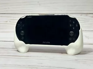 PS Vita Slim 2000 Comfort Grip & Stand - Sony Playstation - Picture 1 of 7