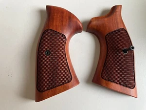 Checker Grips Compatible For S&W N, Square Butt Revolver grips, Opened back 02 - Picture 1 of 8