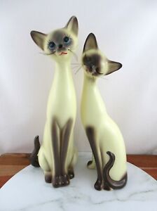Pair of Vintage Mid Century Ceramic Siamese Cat Figurines Made in Japan
