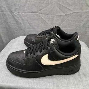 Nike Air Force 1 Low '07 Black Leather 2018 Size 9 Men - Picture 1 of 15