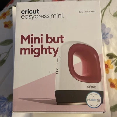 Cricut 2007468 Mini Heat Press for Vinyl Projects - Raspberry - Image 1 of 3