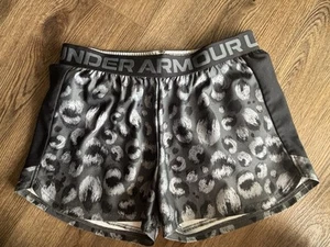 Under Armour Girls Play Up Shorts, Cheetah Black Gray, Size Large - Picture 1 of 3