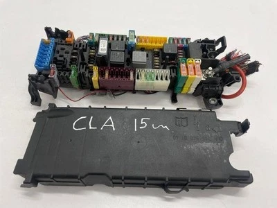 Scatola fusibili MERCEDES-BENZ CLA Shooting Brake X117 A2465400140 22186846 - Immagine 1 di 3