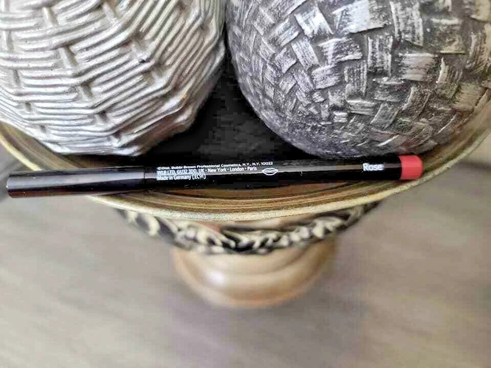 Bobbi Brown Lip Liner Pencil "Rose" NEW! - Image 1 of 2