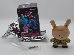 Kidrobot Dunny Evolved Youth Outreach Program Steve Figure Phase 1 Box Damaged - Picture 1 of 4
