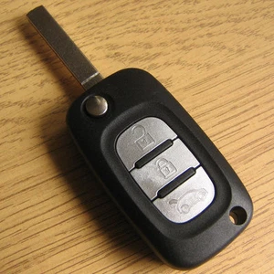 3 Button Remote FOB Flip Key Case for Renault Clio Kangoo Modus Megane Twingo - Picture 1 of 3