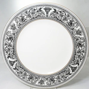 FLORENTINE BLACK by Wedgwood Dinner Plate NEW NEVER USED made in England - Picture 1 of 7