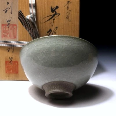 WA27 Japonés Celadon Tea Bwol, Kyoware de Famous Potter, Toshio Furukawa Foto 1 de 4