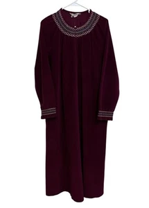 Vanity Fair | Vintage Medium Velour Zip Robe Pockets Burgundy Smocked 60s 70s - Picture 1 of 5