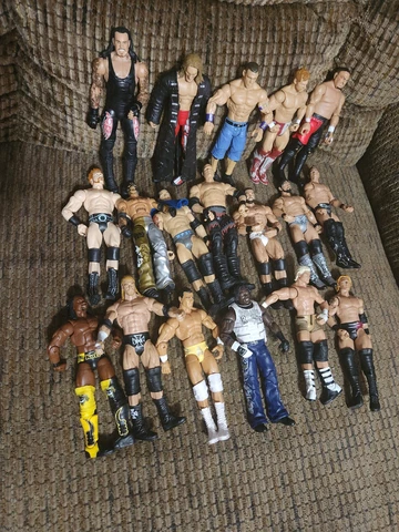 WWE WWF Wresting Action Figures Edge Undertaker John Cena 18 Figures Very Clean Cover