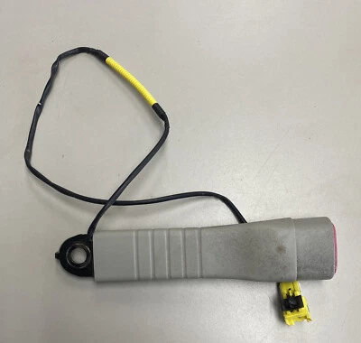 Saturn VUE HYBRID 2009 pasajero derecho cinturón de seguridad delantero canastilla hebilla OEM Foto 1 de 3