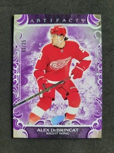 2024-25 Upper Deck Artifacts Hockey, Alex DeBrincat, Purple /25, NHL, Red Wings - Bild 1 von 2