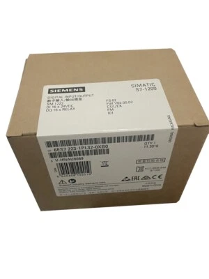 6ES7 223-1PL32-0XB0 New SIEMENS Electronic Module  6ES7223-1PL32-0XB0 - Image 1 of 4