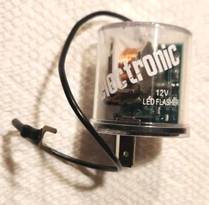 LED Flasher Light Converter Adapter Relay 2 Pin 2 Prong 90652 Style EF32  - Picture 1 of 5