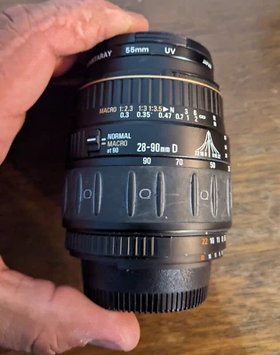 Quantaray 28-90mm F/3.5-5.6 Macro D Lens for Nikon AF - Image 1 of 4