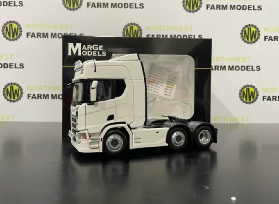 MARGE MODELS 1:32 SCALE SCANIA R500 6X2 WHITE - Image 1 of 1