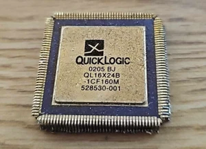 Aviation Quicklogic QL16X24B 5.0V pASIC 1 Family - Very-High-Speed CMOS FPGA IC - Picture 1 of 2