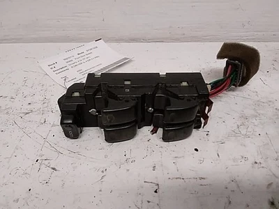 Interruptor de puerta delantera del conductor 4 puertas 11 pines para 00-02 SPORTAGE 211728 Foto 1 de 4