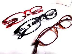 3 neue Damen/Mädchen LESBRILLE + 4.0 Sorte dünne Mode kompakte Stile - Bild 1 von 2