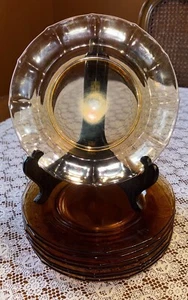 8 Vintage Martinsville Depression Glass 8" Luncheon Plates~Honey~Collectable - Picture 1 of 3