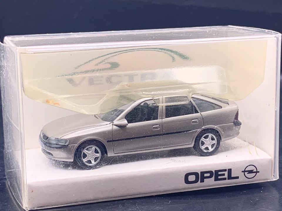 Herpa Modellbau Auto 1:87 H0 OVP Opel Vectra silber - Bild 1 von 1