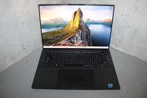 Dell Precision 5560 15.6" Laptop Intel Xeon 16GB RAM 1TB M.2 RTX A2000 Win 11 Ho - Afbeelding 1 van 6