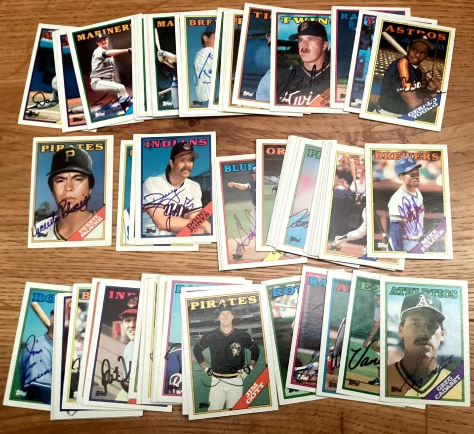 83 tarjetas Topps firmadas 1988 Jay Bell Frank White Boone Franco Joyner Key Wallach Foto 1 de 1
