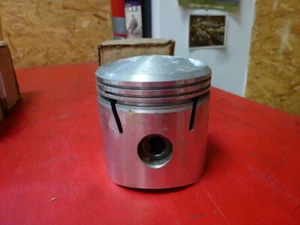 Matchless 500 cc 18S piston diameter 83,05 + 0,20 - Picture 1 of 4