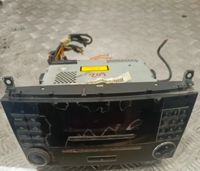 2004 MERCEDES C CLASS W203 STEREO RADIO CD PLAYER HEAD UNIT A2038703689 - Image 1 of 4