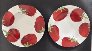 Food Network Pastaschalen Menge 2 rote Tomaten auf weiß 9,5" W 2 Posten verfügbar - Bild 1 von 9
