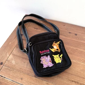 Pokemon Shoulder Bag Embroidered Pikachu Nintendo Game Freak 1999 Vintage Badges - Picture 1 of 23