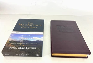 The MacArthur Daily Bible (Leather) | 2nd Edition 2003 John MacArthur - Imagen 1 de 8