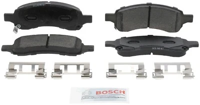 Pastilhas de freio semi-metálicas com ferragens dianteiras 2007 GMC Envoy Bosch 2006-2009 - Imagem 1 de 4