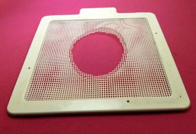 Lindahl 4.5" Large vertical 2" Oval creative High key Portrait Vignette Mask - Image 1 of 4