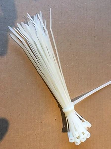 Cable Ties. 4.8 X 200mm. Bundle Of 25. White - Picture 1 of 1