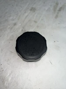 2018 Bmw S1000r S1000rr Brake Reservoir Cap Oem - Picture 1 of 2