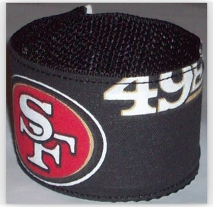 San Francisco 49’ers Slap Bracelet Pro Football Fan Game Gear Team Apparel NFL - Bild 1 von 1