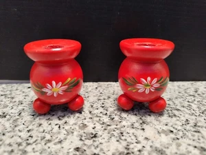 Candelabros cónicos suecos (2) con pies de bola. Flores blancas. Candelabro de colección - Imagen 1 de 7