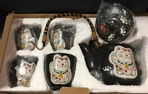 Japanese Maneki Neko Ceramic Black Tea Set Pot and Cups Lucky Charm Cat Serves 4 - Picture 1 of 9